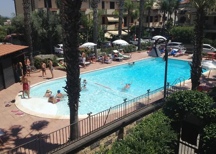 Etna - Taormina Aparthotel
