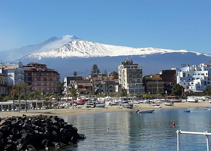Etna - Taormina Aparthotel 4*
